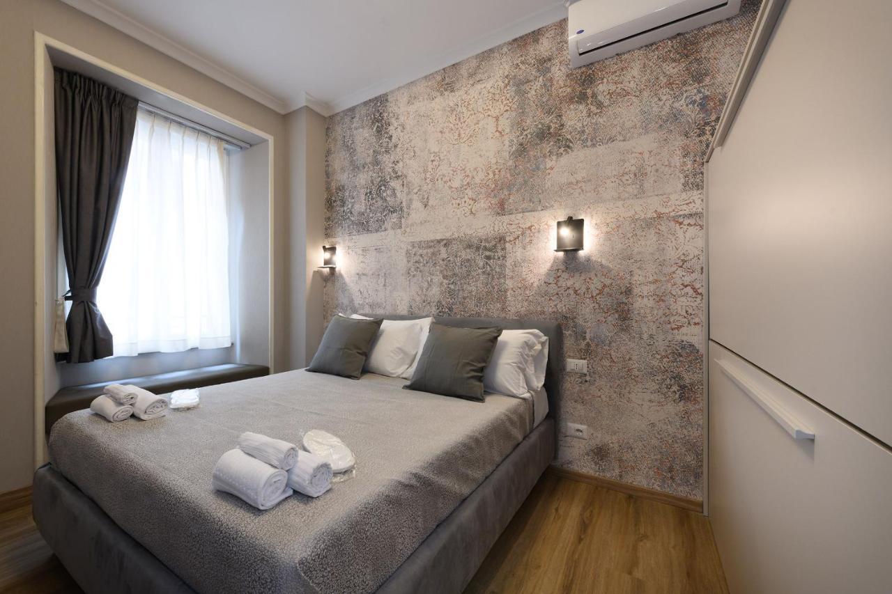 Castro Pretorio Hotel Rome Exterior photo