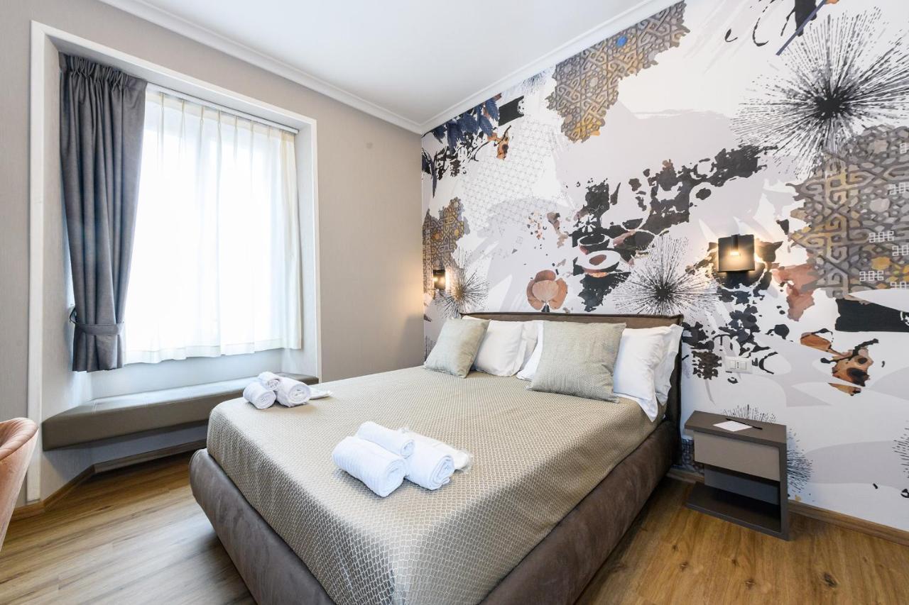Castro Pretorio Hotel Rome Exterior photo